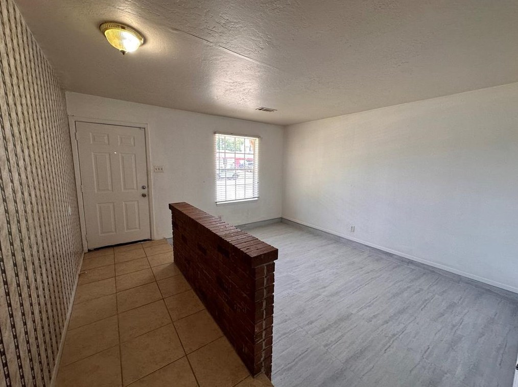 4010 Belgrade Dr, Houston TX  77045-3406 exterior