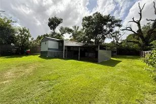 311 Joan, Buffalo, TX 75831 - Photo 1