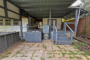 311 Joan, Buffalo, TX 75831 - Photo 13