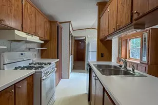 311 Joan, Buffalo, TX 75831 - Photo 21