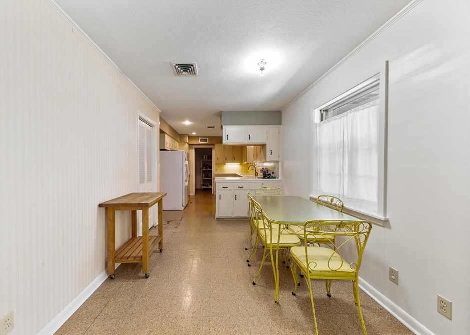 12810 Hansel Ln, Houston TX 77024-4718 exterior