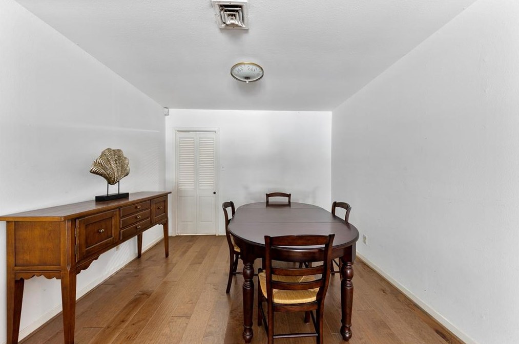 12810 Hansel Ln, Houston TX 77024-4718 exterior