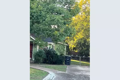 4305 Los Angeles Street, Houston, TX 77026 - Photo 13