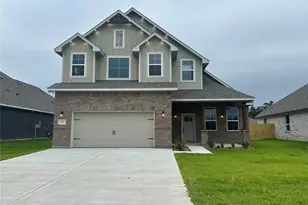 201 Big Spg Dr, Anahuac, TX 77514 - Photo 1