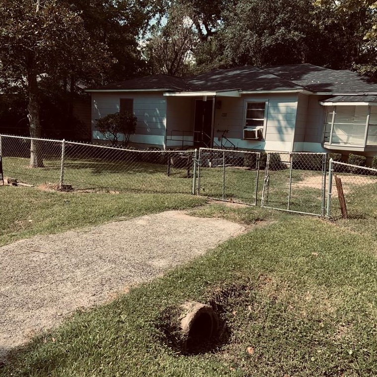 9015 Allwood St, Houston TX  77016-5423 exterior