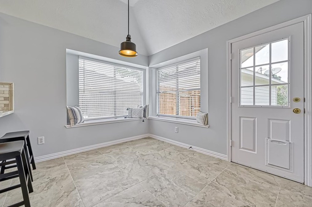 2807 Travick Ln, Houston TX  77073-2919 exterior