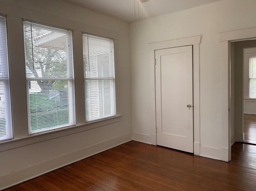 1000 Missouri St, Houston TX  77006-2710 exterior