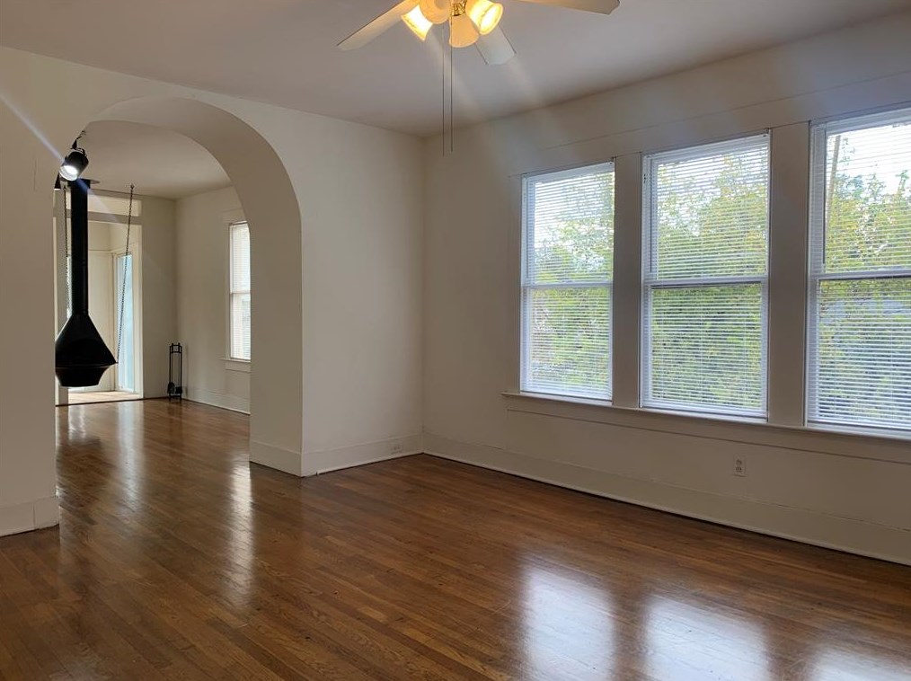 1000 Missouri St, Houston TX  77006-2710 exterior