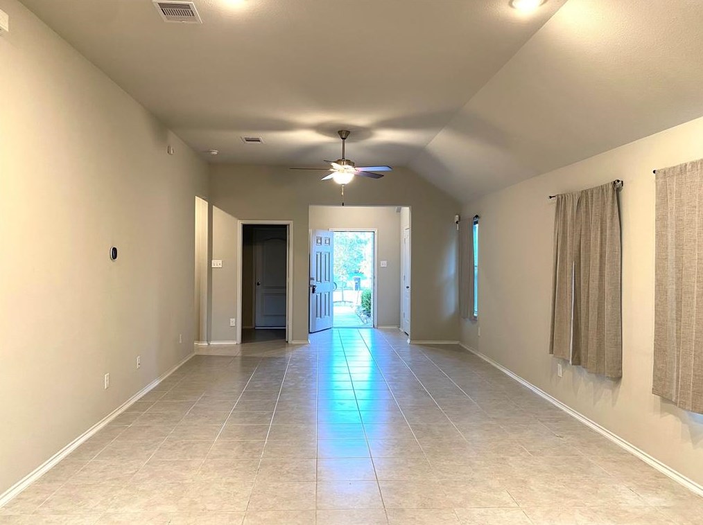 5023 Azalea Trace Dr, Houston TX  77066-4325 exterior