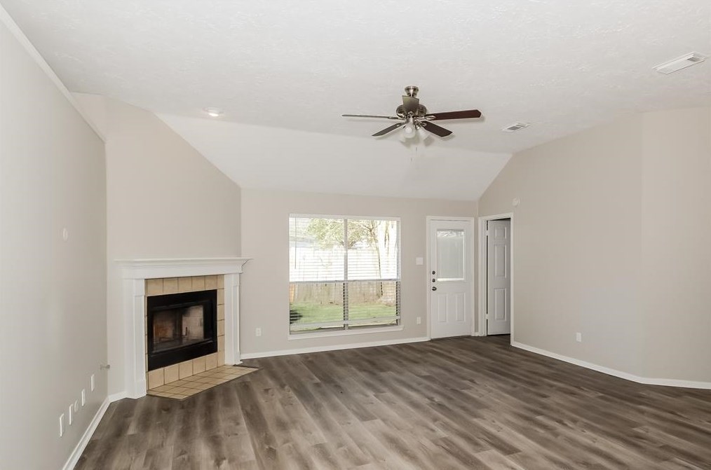 21715 Tangle Creek Ln, Spring TX  77388-4050 exterior