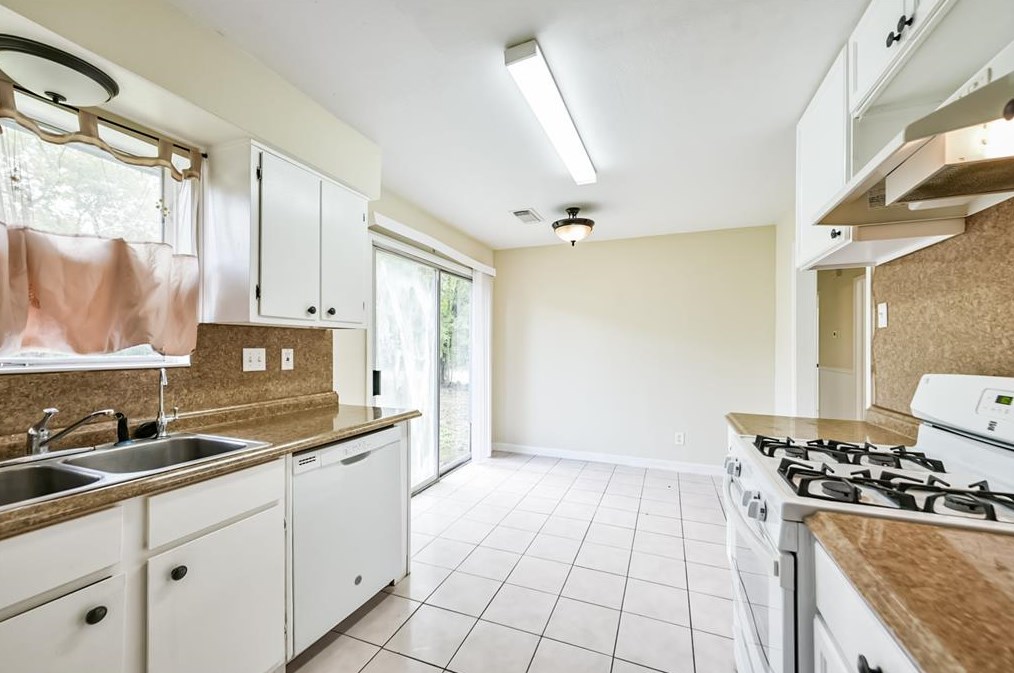 3519 Brea Crst St, Houston TX 77093-2002 exterior