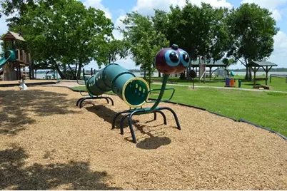 6227 Park Landing Drive, Baytown, TX 77521 - Photo 43