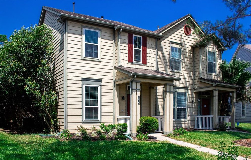 2019 Upland Hill St, Spring TX  77373-7676 exterior