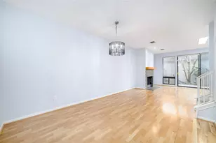 7505 Memorial Woods Dr, Houston, TX 77024 - Photo 3