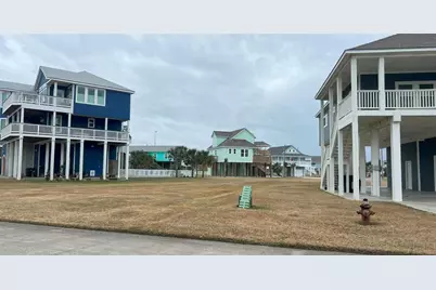 25038 Sausalito Dr, Galveston, TX 77554 - Photo 3