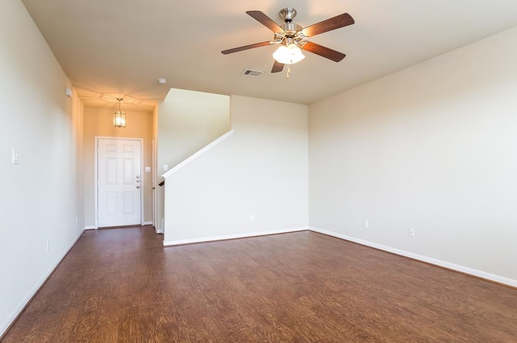 3350 Allington Ct, Houston TX  77014-2915 exterior