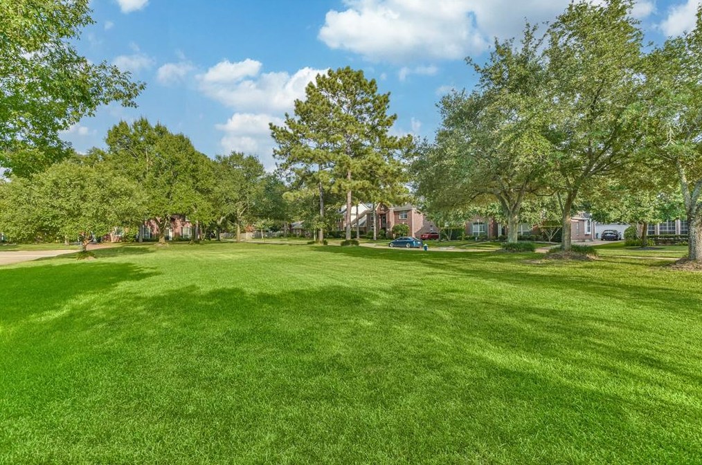 18018 Silver Ash Way, Houston TX exterior