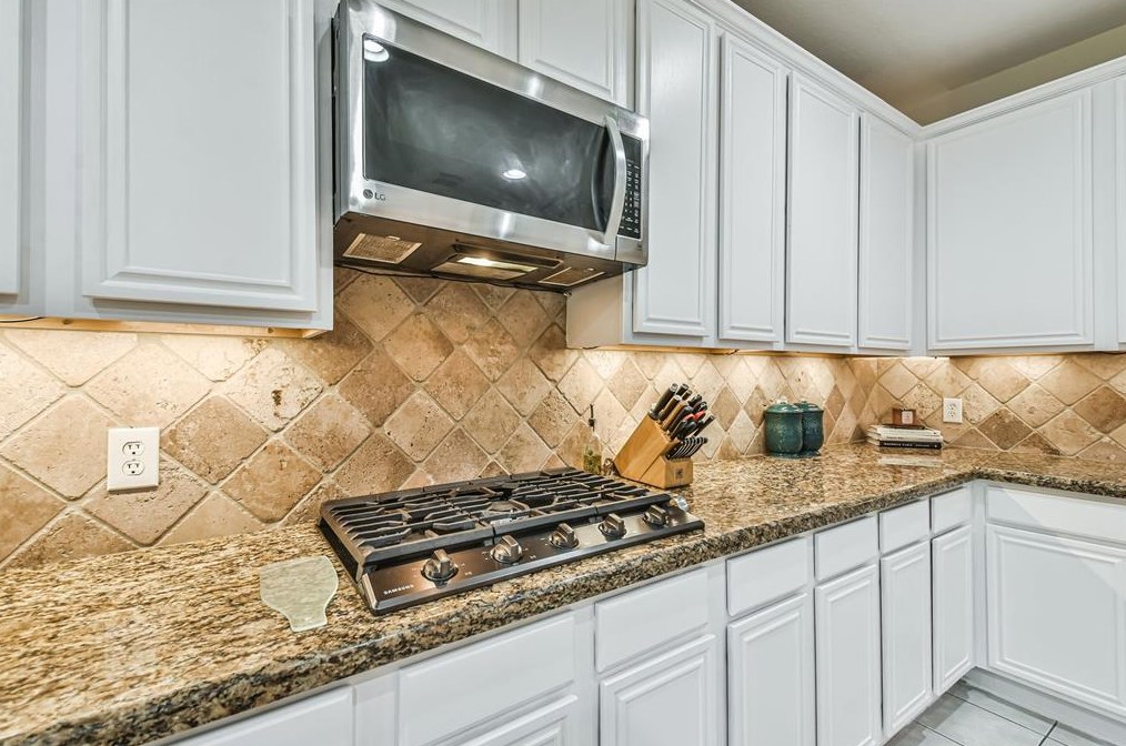 18018 Silver Ash Way, Houston TX exterior