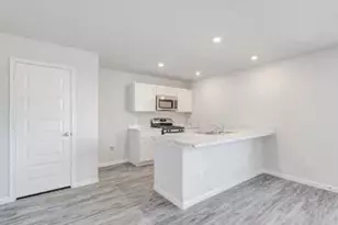 1010 Greenspointe Ave, La Grange, TX 78945 - Photo 3