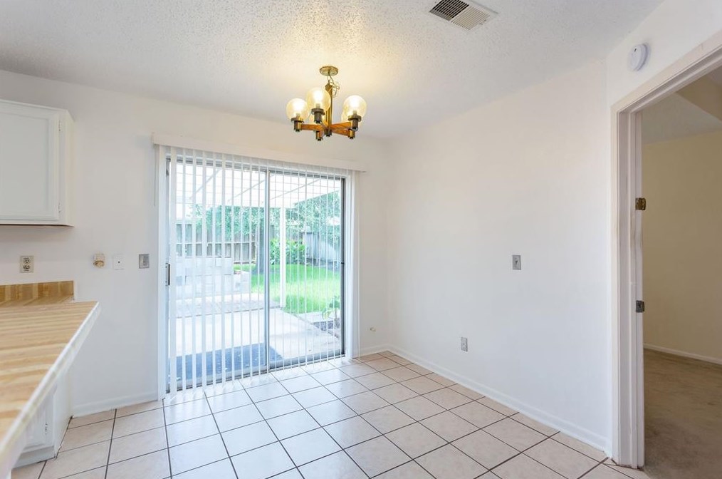 13406 Bridgepath Ln, Houston TX  77041-5892 exterior