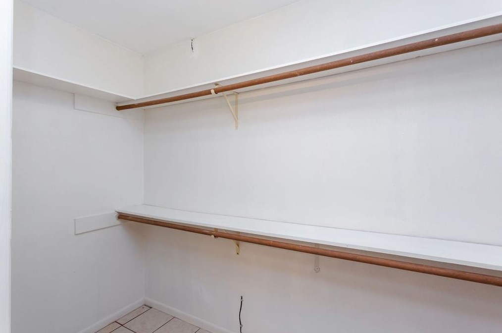 13406 Bridgepath Ln, Houston TX  77041-5892 exterior