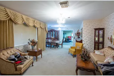 8819 Dowdell Road, Tomball, TX 77375 - Photo 5