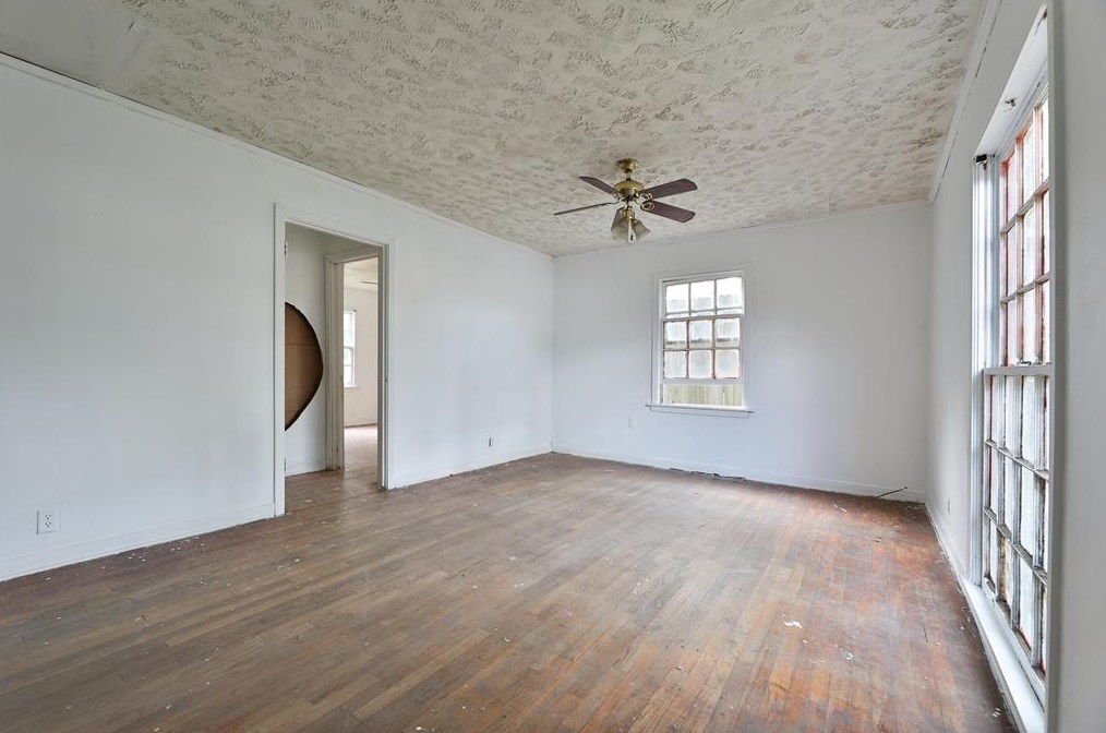 1007 Gazin, Houston TX  77020-5111 exterior