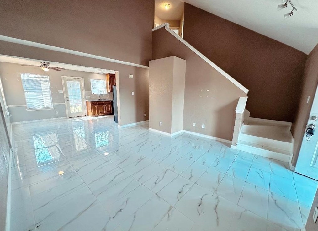 222 Henrietta St, Houston TX  77598-5022 exterior