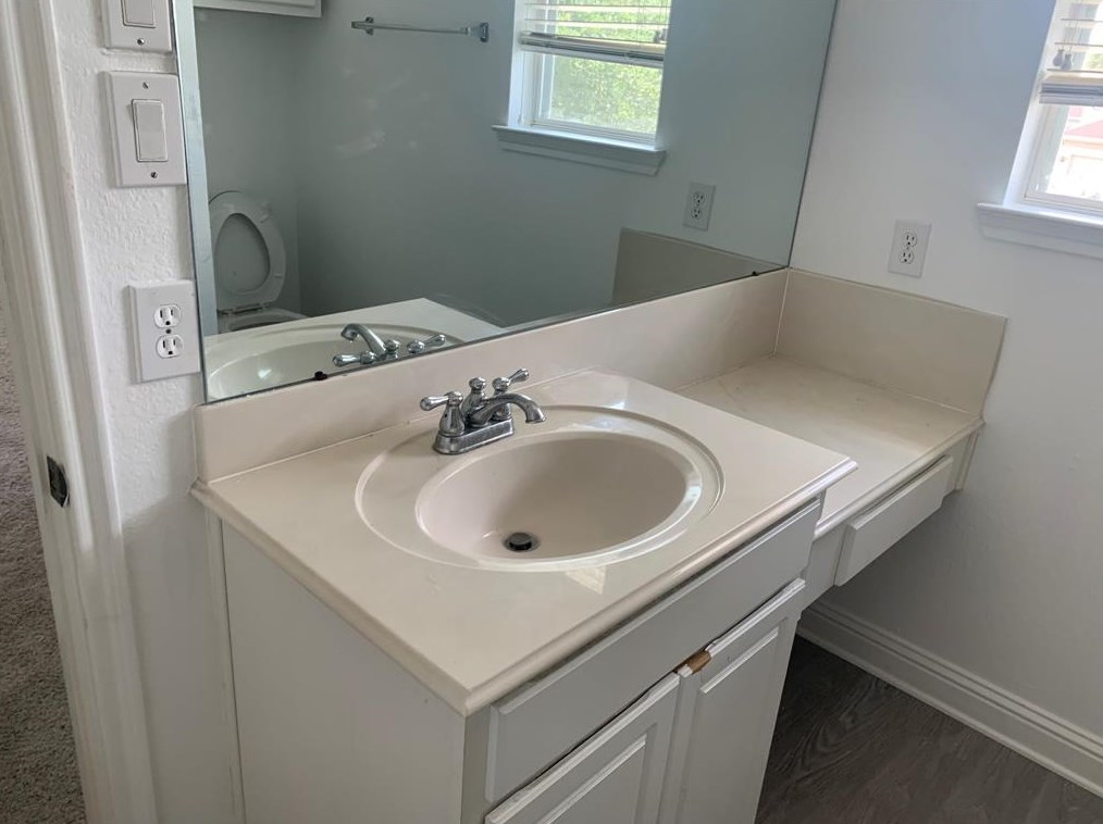 2615 Skyview Trce Ct, Houston TX  77047-6522 exterior