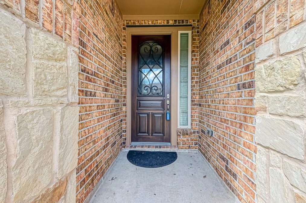 106 Blossom Terrace Ln, Richmond TX  77469 exterior