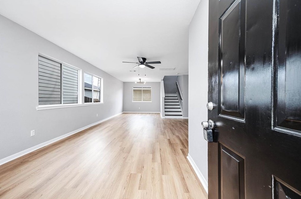 1071 Verde Trails Dr, Houston TX  77073-1855 exterior