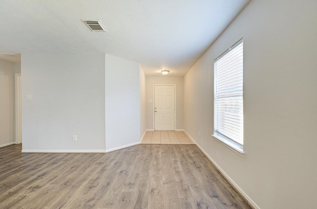 823 Slate Valley Ln, Spring TX  77373-3223 exterior