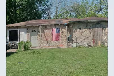 5327 Northridge Drive, Houston, TX 77033 - Photo 1