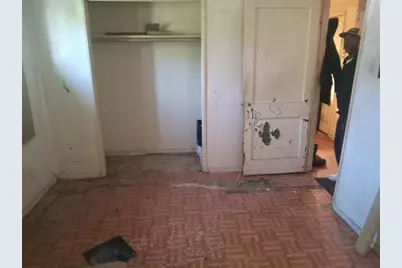 5327 Northridge Drive, Houston, TX 77033 - Photo 5