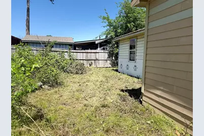 6525 Sealey Street, Houston, TX 77091 - Photo 3