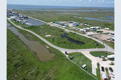 1061 N Stingaree Drive, Crystal Beach, TX 77650 - Photo 23