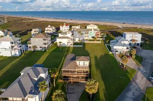 4119 Courageous Ln, Galveston, TX 77554 - Photo 37