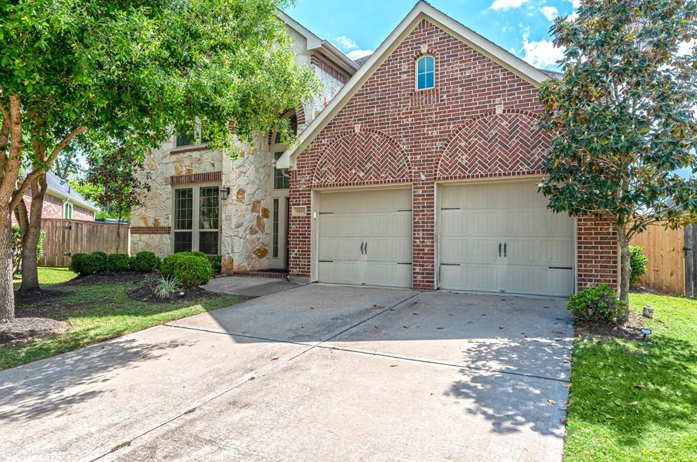 4403 Lodge Vine Ct, Sugar Land TX  77479-1998 exterior