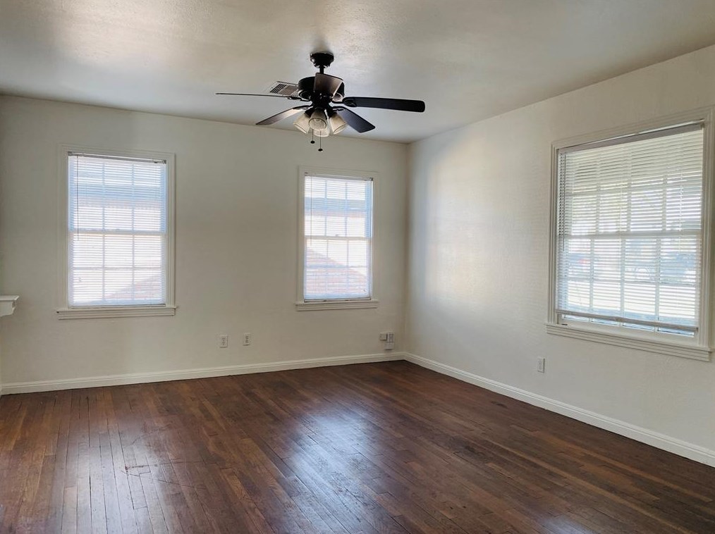 626 9th St, Houston TX  77007-1722 exterior