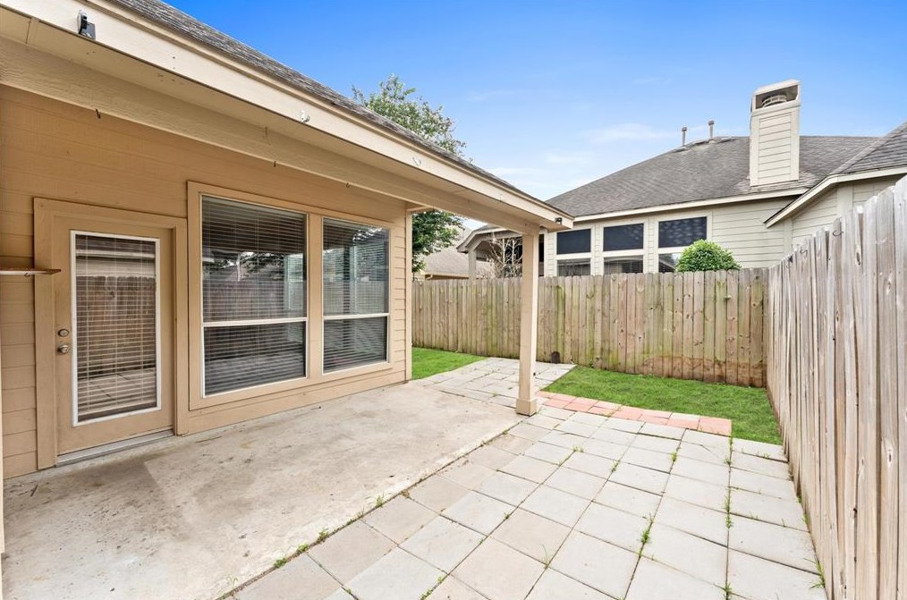 9422 Mustang Park Ct, Humble TX 77396-3891 exterior