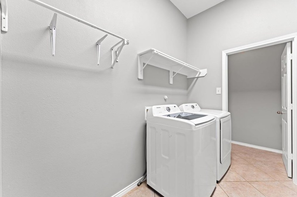 9422 Mustang Park Ct, Humble TX 77396-3891 exterior