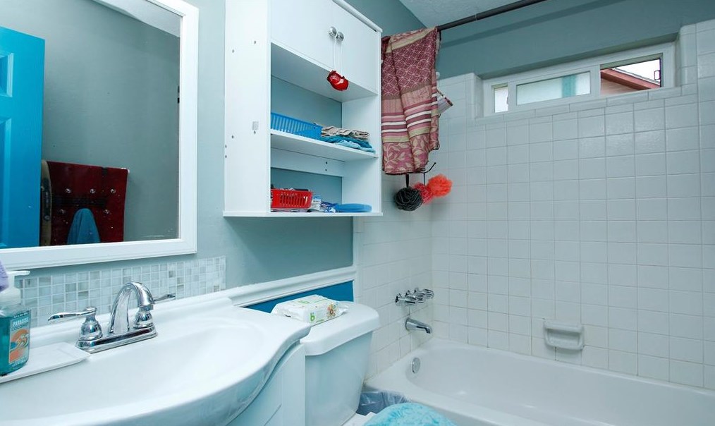 23319 Montague Dr, Spring TX 77373-6957 exterior