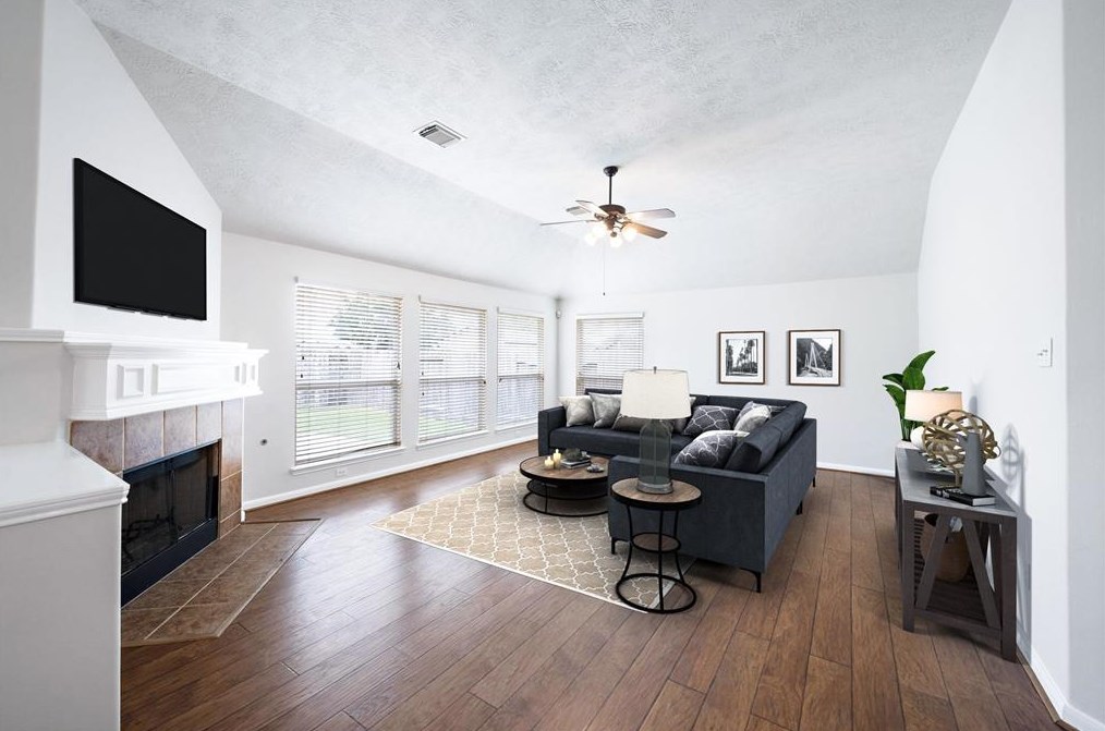 9010 Carriage Point Dr, Sugar Land TX  77479-3298 exterior