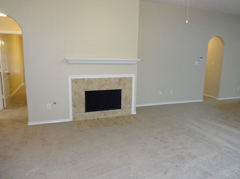 16911 Great Oaks Glen Dr, Houston TX  77083-1635 exterior