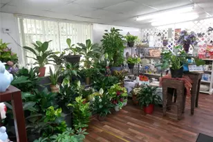 140 17th St, Dickinson, TX 77539 - Photo 5