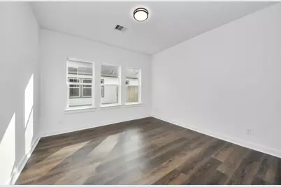 7430 Avenue E, Beasley, TX 77417 - Photo 19