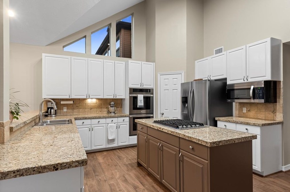 14926 Inverrary Dr, Houston TX  77095-2805 exterior
