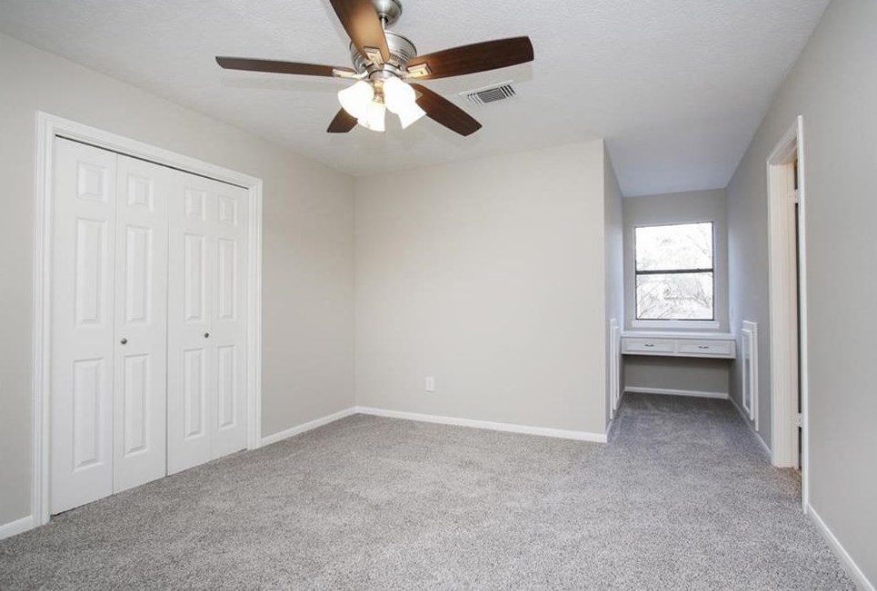 6111 Hampton Way Ct, Spring TX 77389-4903 exterior