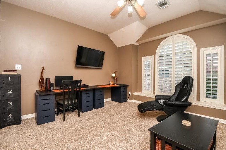 15614 Stone Gables Ln, Houston TX  77044-5367 exterior