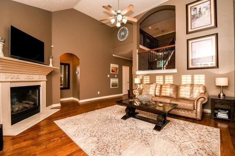 15614 Stone Gables Ln, Houston TX  77044-5367 exterior